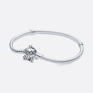Pandöra Moments Bracelet with Disney Cinderella Pumpkin Carriage Clasp 599190C01